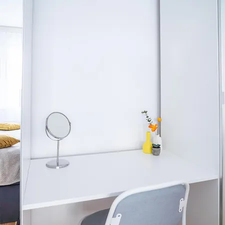 Expo-basel-ch Apt, Amazon Prime Video, Wifi, Coffee & Tee, Popcorn, Kitchen Apartment